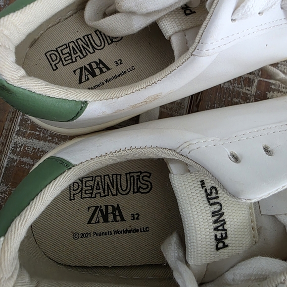 Peanuts Zara Kids White and Green Sneakers Size 32 US Big Kid 13. Littles Size 1 - Picture 3 of 7